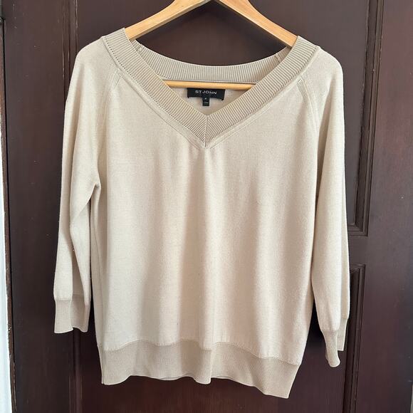 ST. JOHN | Cream Wool Silk Blend V Neck Lightweight 3/4 Sleeve Sweater | Medium - Picture 2 of 9